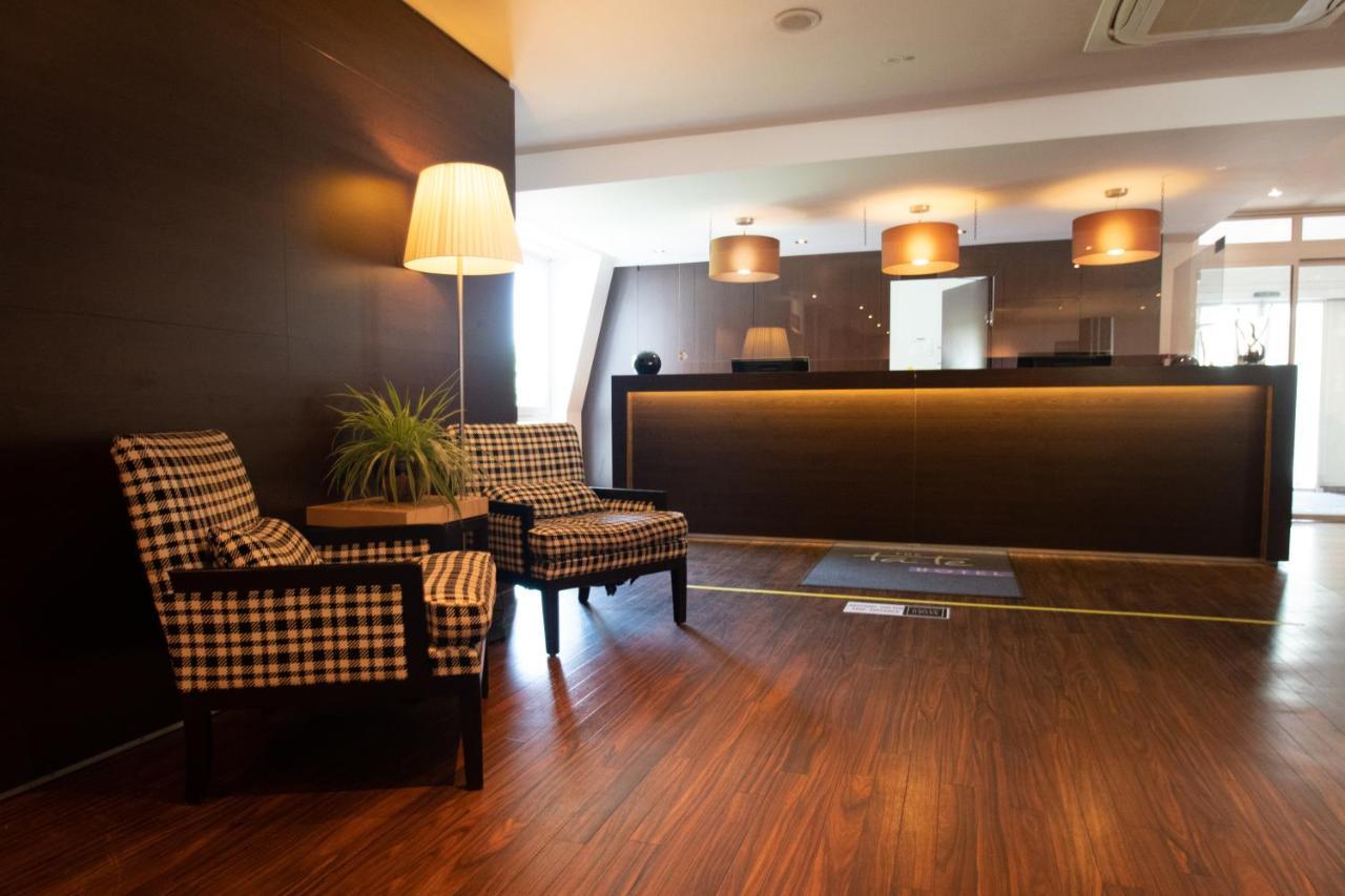 Taste Hotel Heidenheim מראה חיצוני תמונה