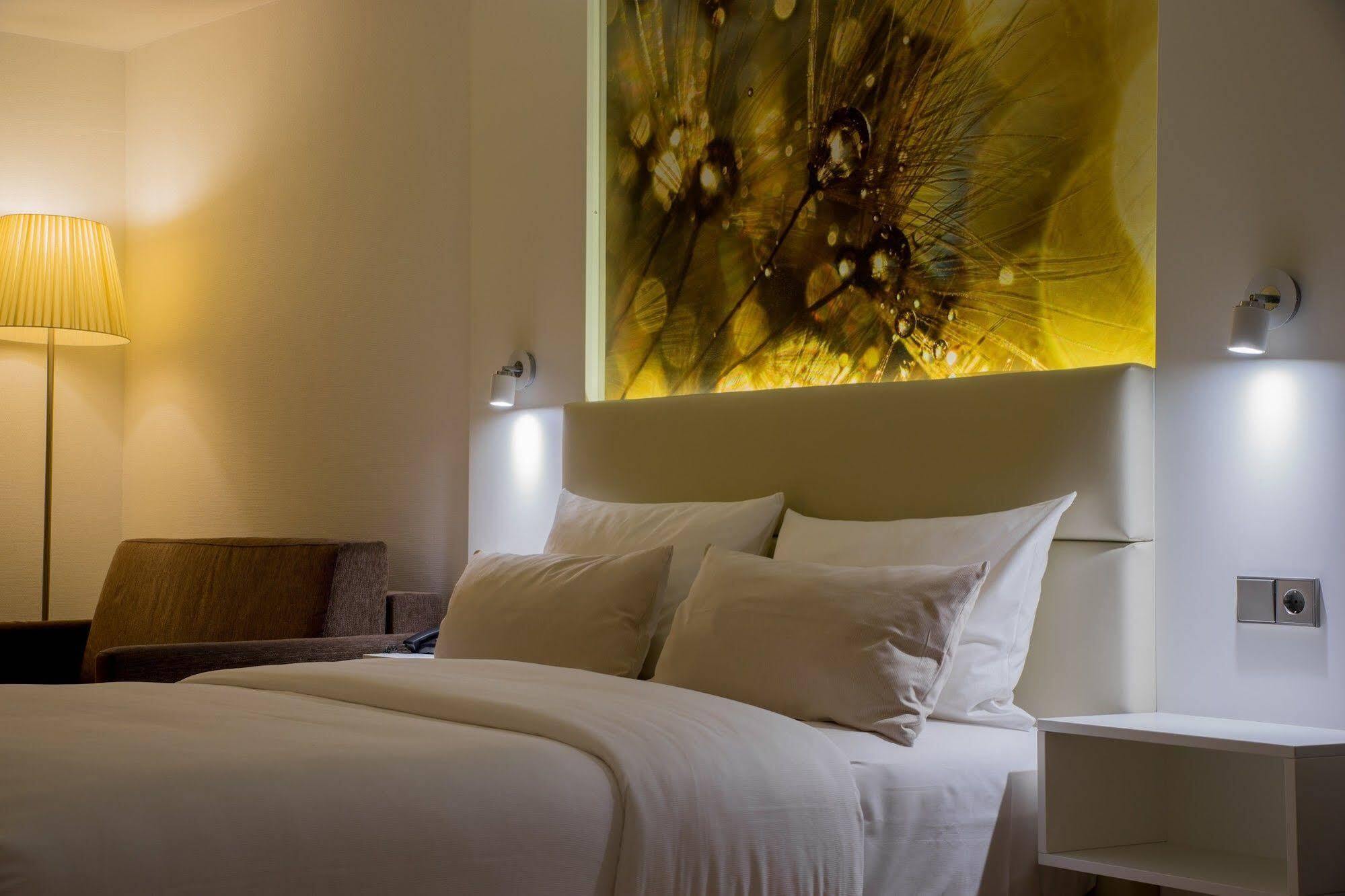 Taste Hotel Heidenheim מראה חיצוני תמונה