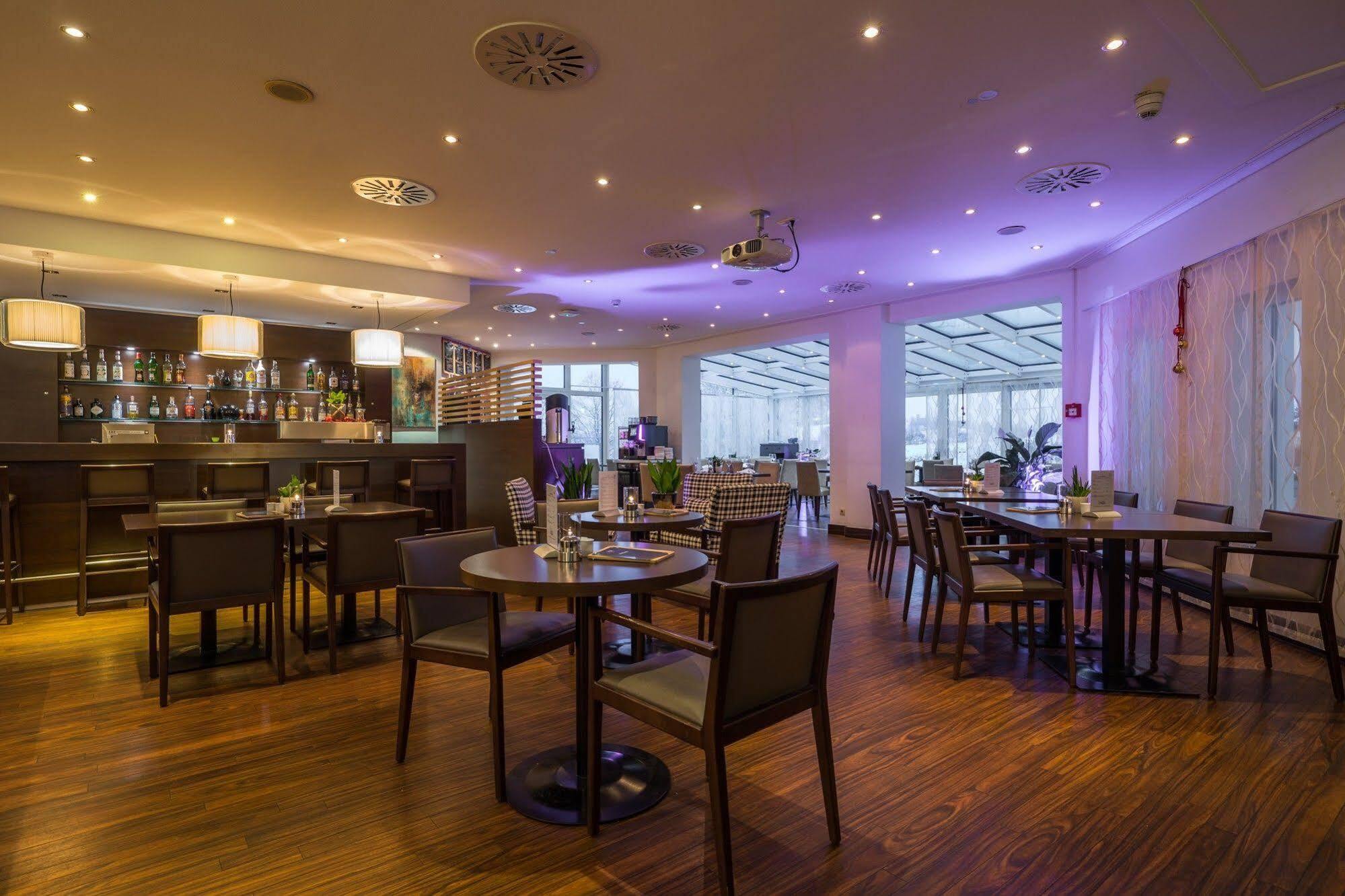 Taste Hotel Heidenheim מראה חיצוני תמונה